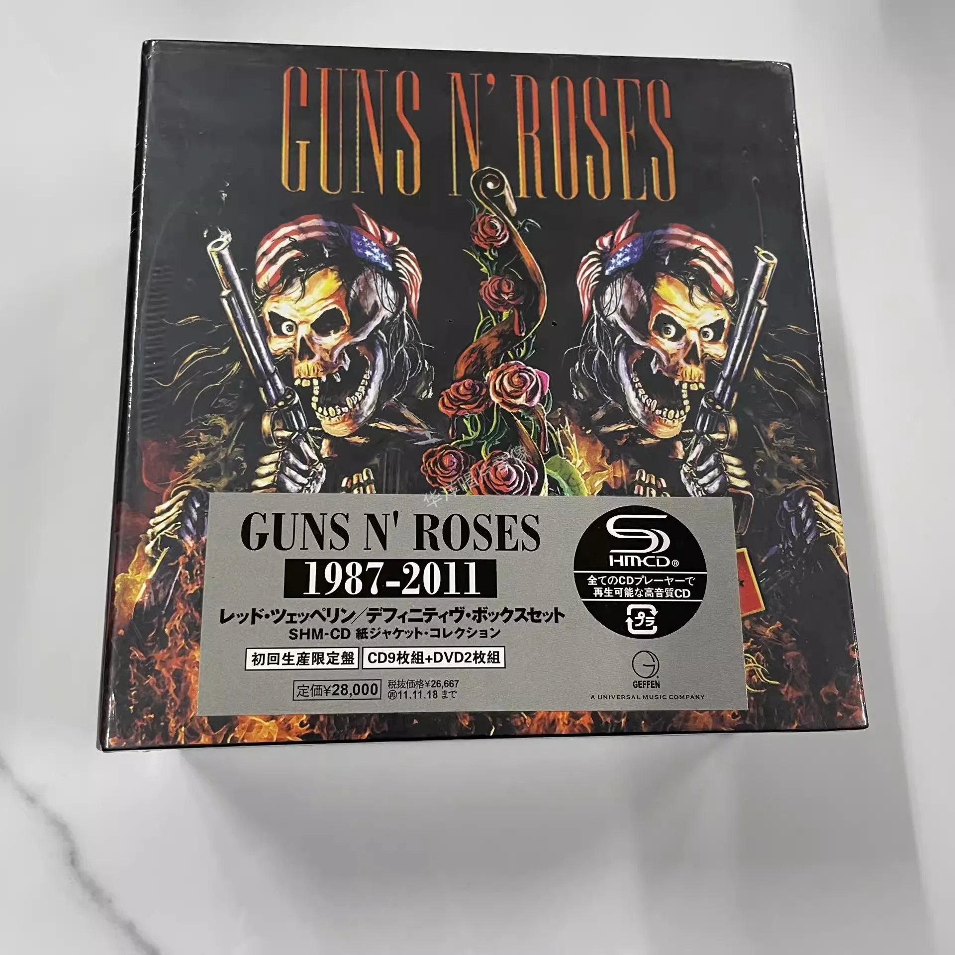 

Hard Rock Guns N Roses Music CD Greatest Hits 1987-2011 Album 9pcs Music Record +2pcs DVD Cosplay Car Soundtracks Box Collection