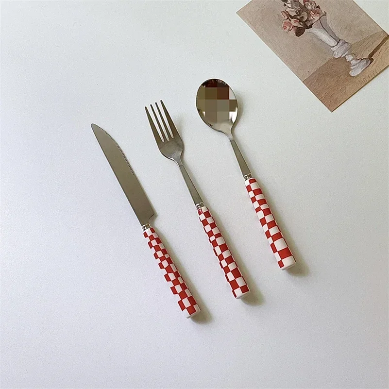 Variant: Красный