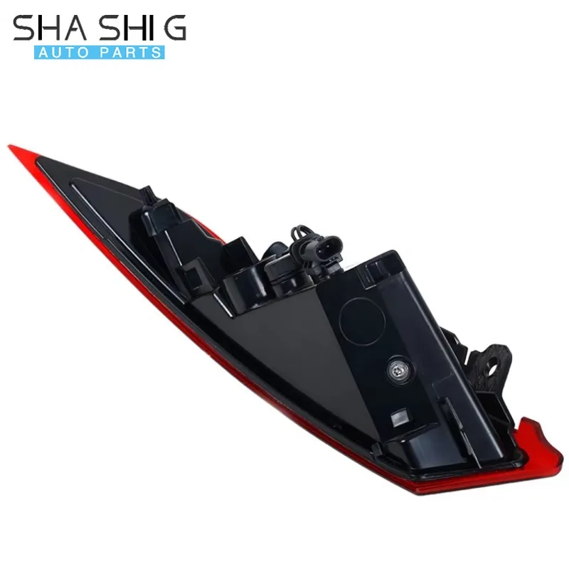 LR082083 LED  Rear Bumper Light Taillights Assembly Reflector Lamp For Land Rover Discovery 5 2017-2020 LR082084