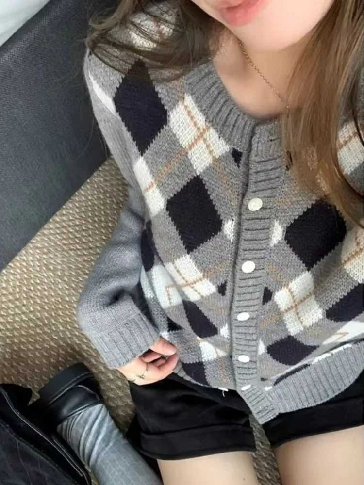 Vintage Classic Checkerboard British Sweater Knitted Cardigan French Early Autumn College Style Single Breasted Casual Jackets