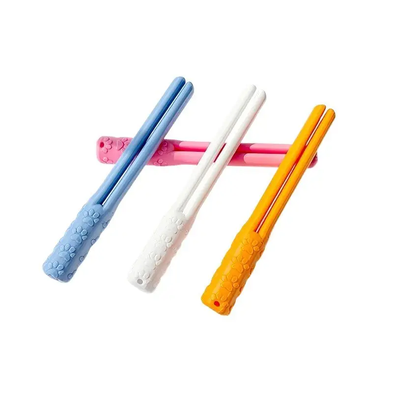 Pet Wet Food Squeezer Residue Free Design Smooth Edge Cat Dog Wet Food Pouch Squeezer Nail Protector for Pet Feeding