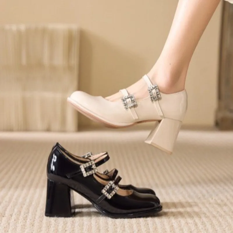 كعب مربع حذا فردي للسيدات خريف جديد جولة تو الضحلة زلة حجر الراين حزام المضادة للانزلاق مقاومة للاهتراء الكعب العالي