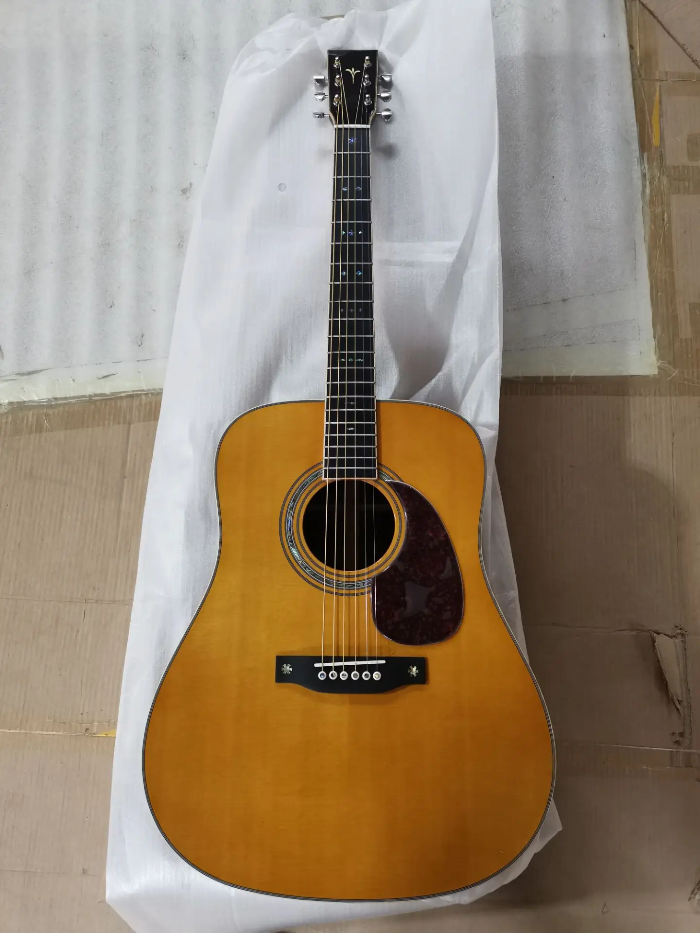 

D42 custom AAAA all solid wood 14 frets, flame maple binding dreadnought guitar vintage 6 strings