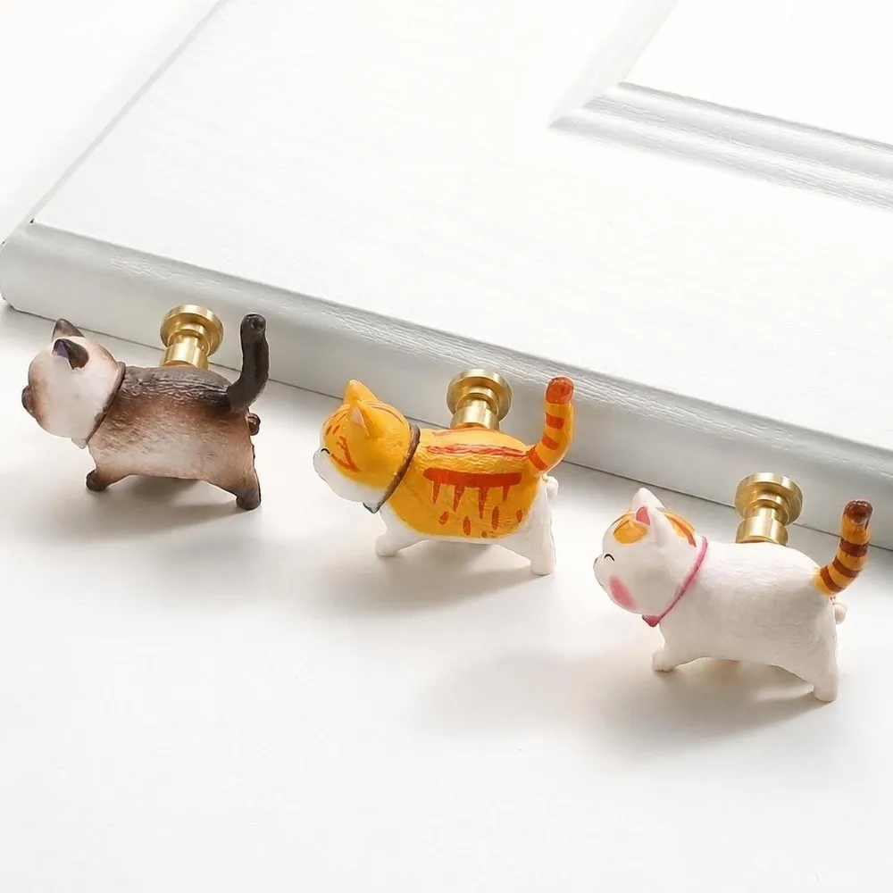 New Cartoon Cat Resin Drawer Pulls Copper Base Resin Cabinet Knobs Anti-Rust Decorative Furniture Knobs Wardrobe Door