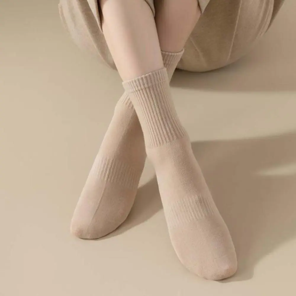 6 أزواج جوارب قطنية بسيطة ماصة للعرق لينة بلون الجوارب مرونة عالية مقاومة للاهتراء جوارب أنبوبية متوسطة ملابس الشارع #2