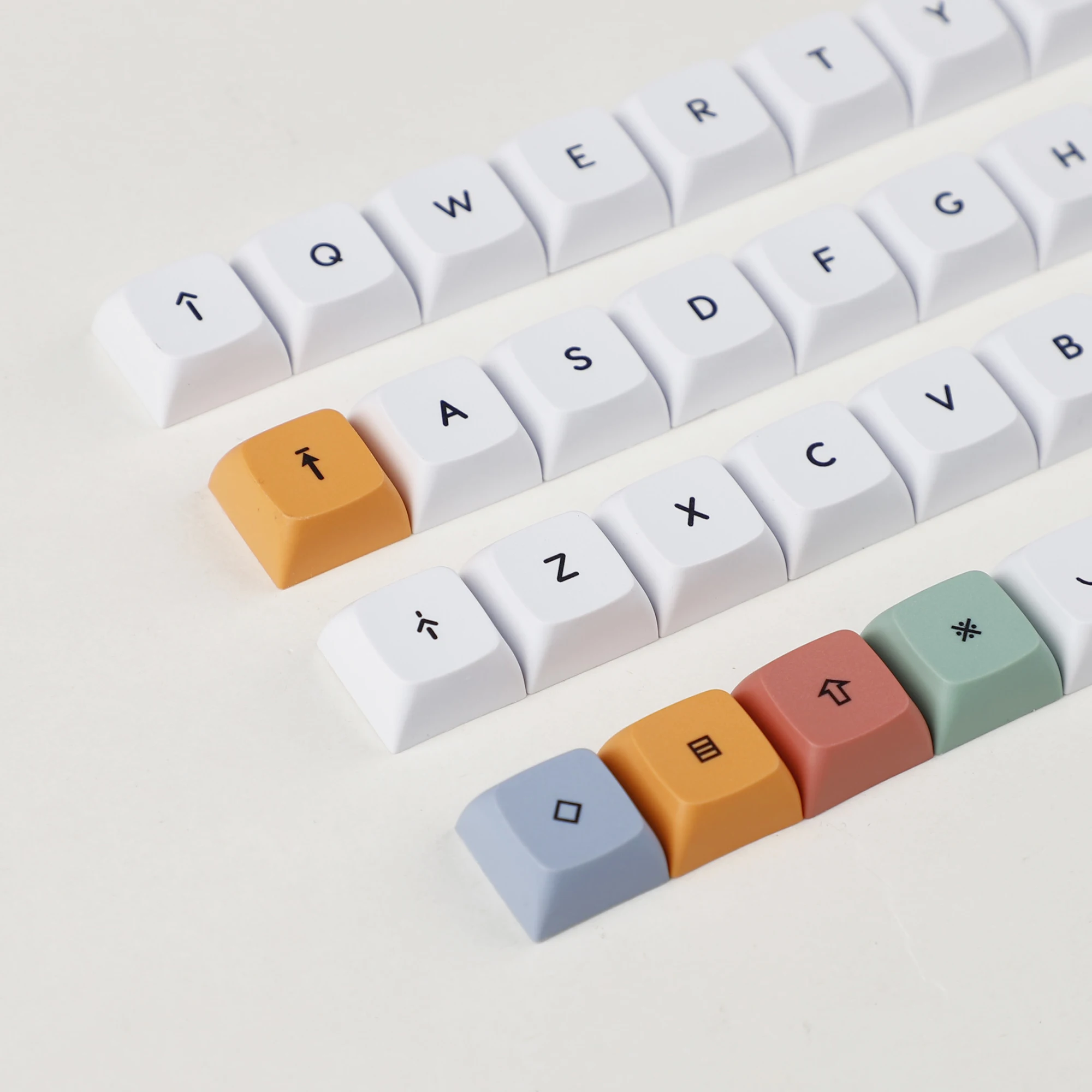 Colorful theme XDA Keycap Dye-Sub Top print  1.1mm PBT For MX Switches 40% Keyboard Planck YMD40v2 Niu40