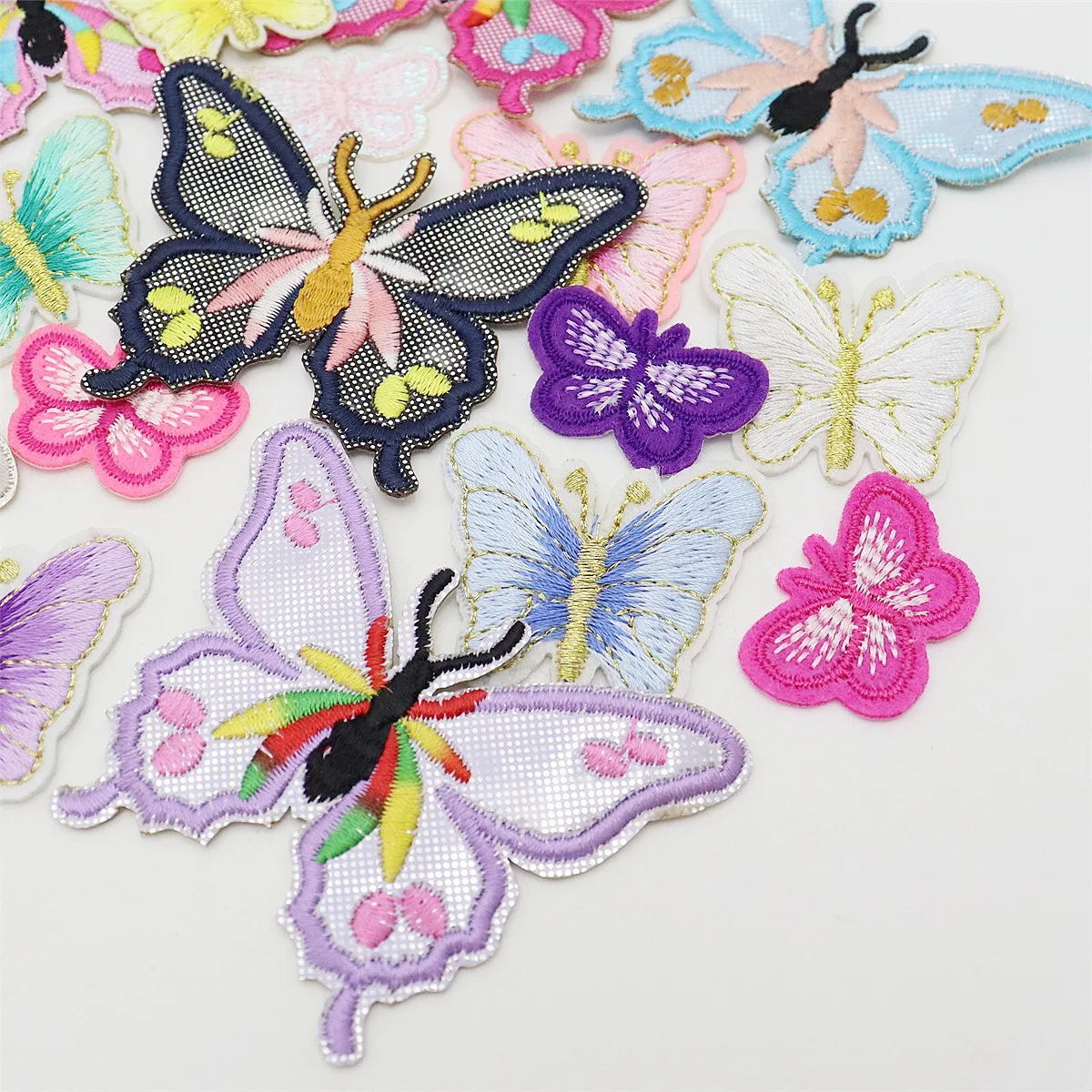 16pcs Mixed Cute Embroidery Butterflies Patches Iron On Butterfly Applique Sewing Accessories DIY Crafts