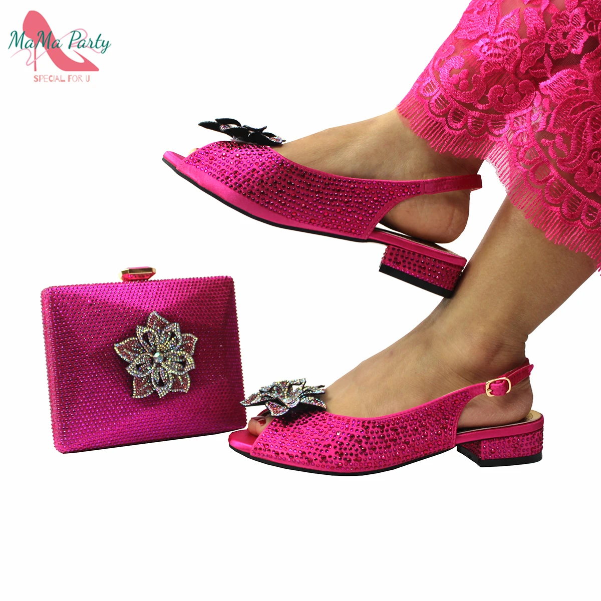 Warna Fuchsia Desain Khusus Gaya Kasual Sepatu Wanita Italia dan Tas Malam dengan Applique untuk Pesta Pernikahan