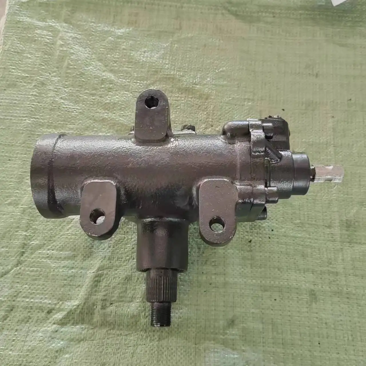 Boîte de direction assistée reconditionnée Cardone 27-7616