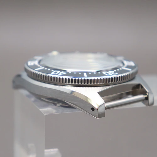 Imagen 2 del producto Caja de reloj Seiko SPB143J1/SPB253J1 balena tigre negra modificada, piezas de esfera de 28,5mm para movimiento NH34 NH35 NH36/38, resistente al agua 20ATM