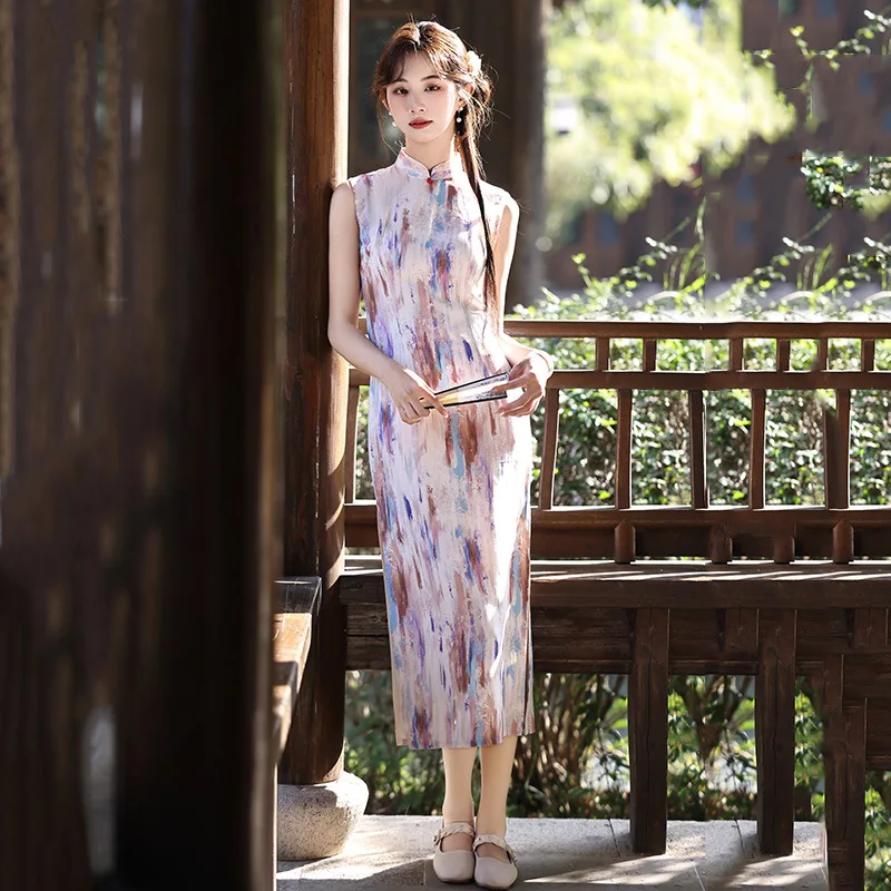 

Новое женское летнее ретро-платье-ципао 2026 в улучшенном молодежном стиле, без рукавов, с рисунком масляной живописи, в новом китайском стиле
