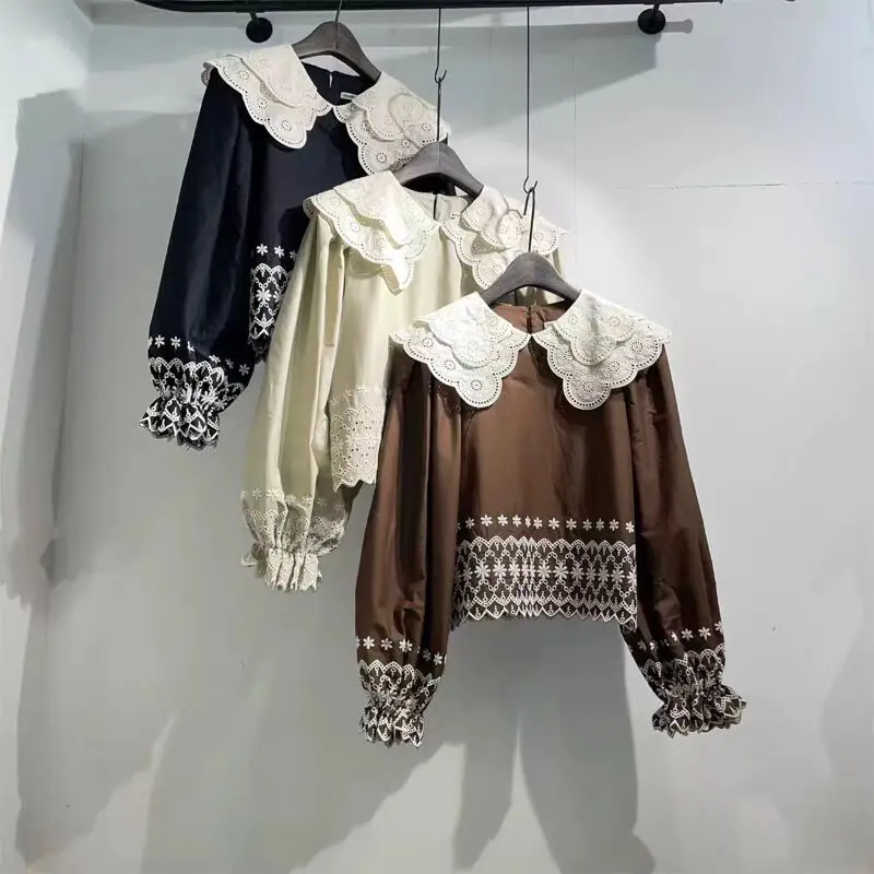 

Spring 2026 Early Doll Collar Lace Trim Long Sleeve Women's Shirt Overhead Slimming Youthful Korean Style Top Commute Style