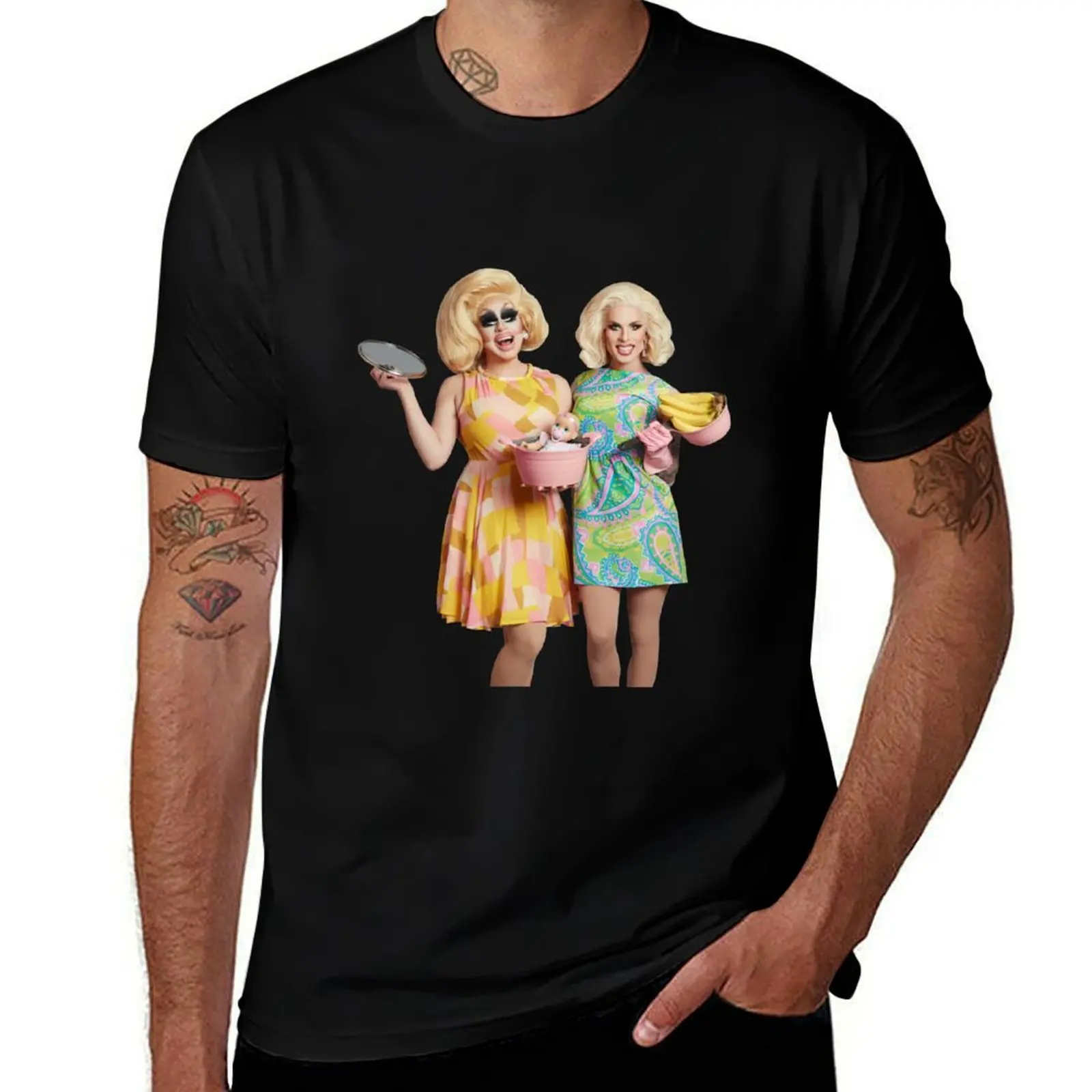 Trixie and Katya Book Photoshoot UNHhhh T-Shirt Work Casual Loose Fit T-Shirt