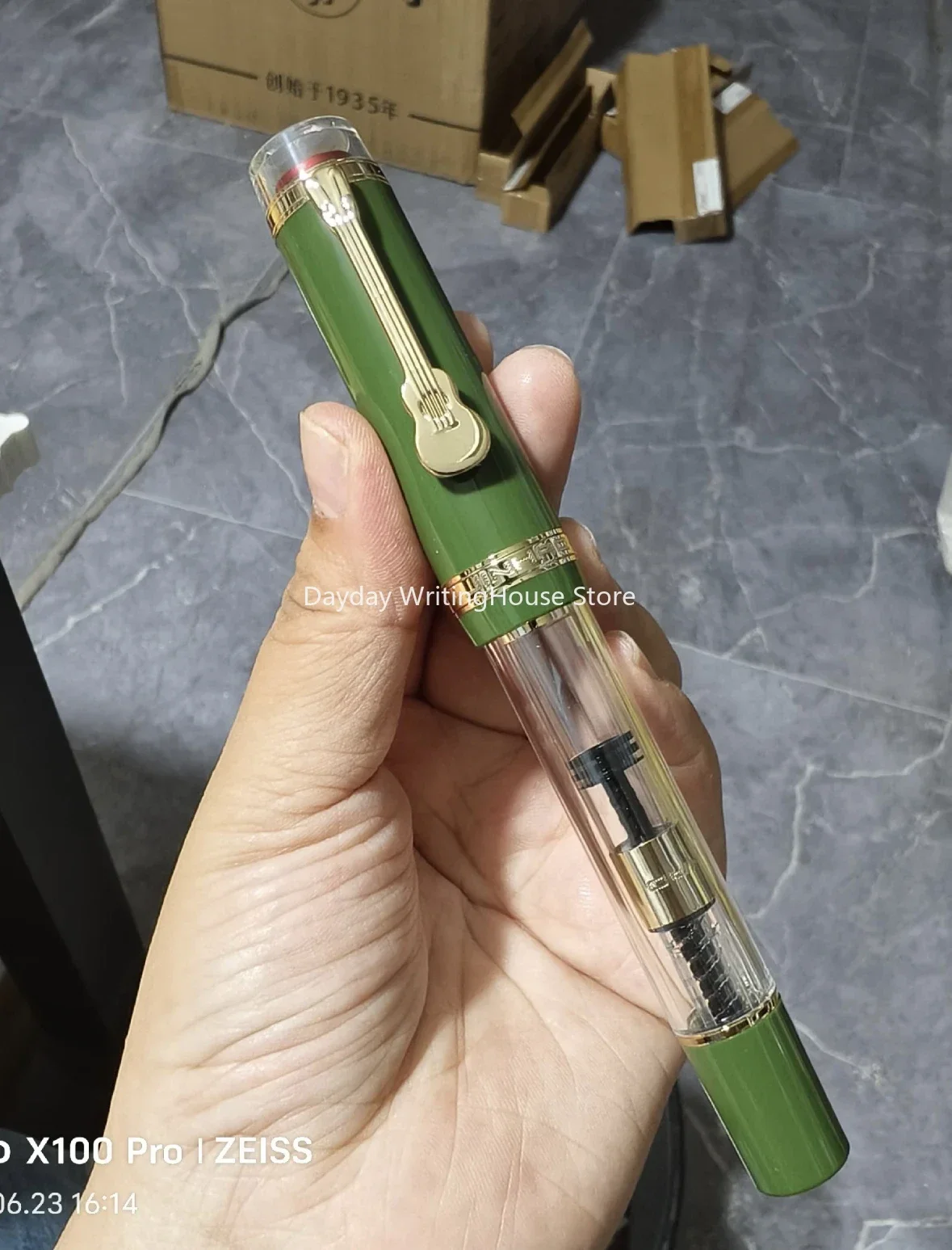 JINHAO 1935 TIANDAO Fountain Pen Luxury Guitar Clip F/M Nib Transparent Green Writing Ink Pens Office Supplies Students Gifts