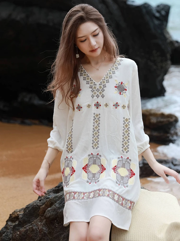 2024 Spring And Summer 3/4 Sleeve V-neck Embroidered Dresses For Women Bohemian Ethnic Casual Beach Style Short Dress