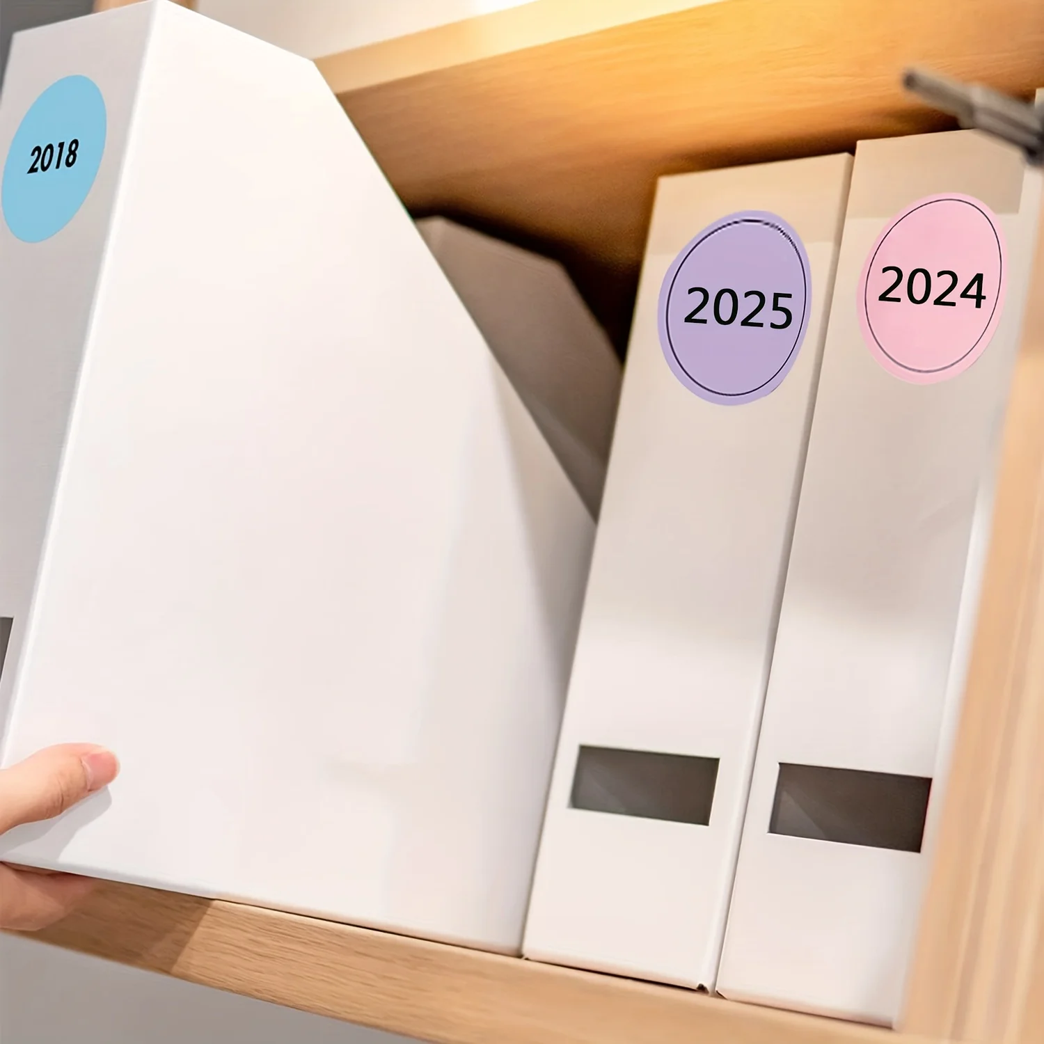 Thermal Round Label Paper, Multicolor, 1.96 Inches X 1.96 Inches (50X50 Mm), Available in Five Colors Pink, Blue, Khaki