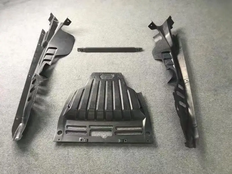 غطاء محرك من ألياف الكربون الجافة عالي الجودة لامبورغيني هوراكان LP610 لوحة الكسوة الداخلية لمقصورة المحرك