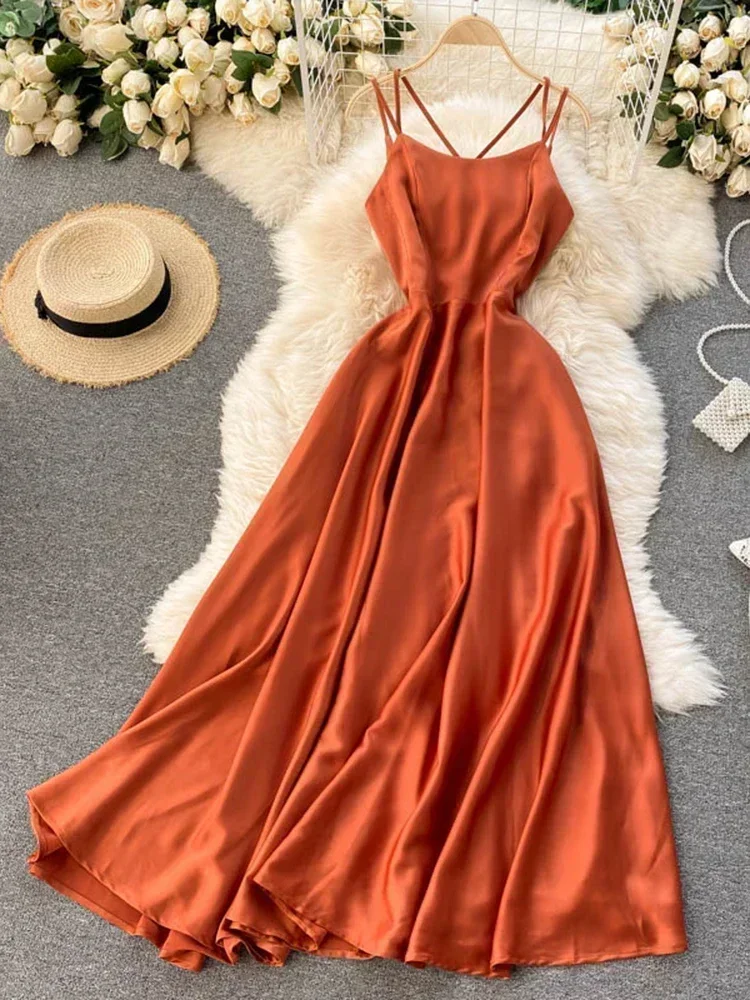 2024 Summer New Sexy Strappy Halter Strap Maxi Vestidos Female Seaside Vacation Dress with Waist and Thin Temperament C751