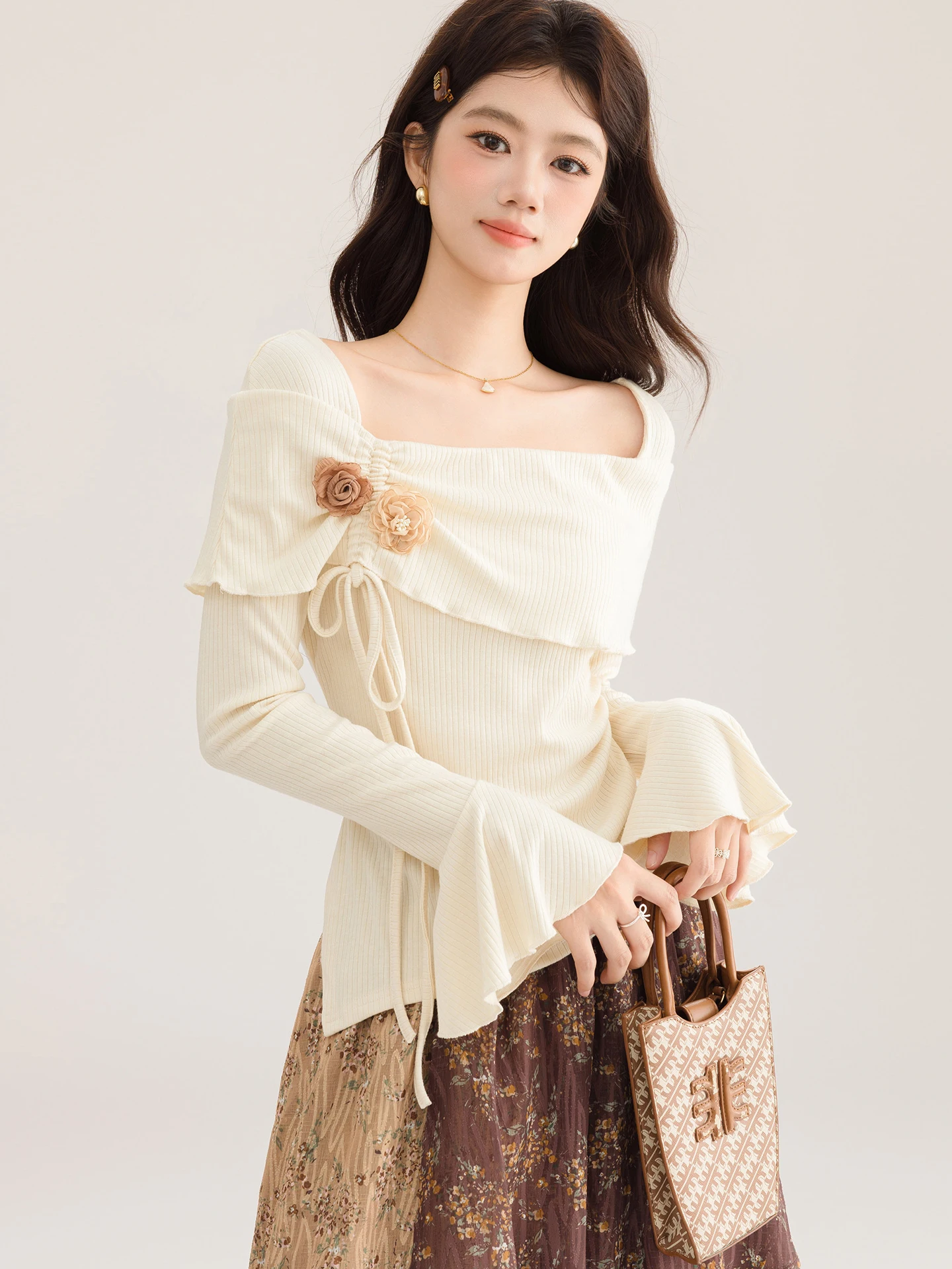 

French Style Off-Shoulder Knitted Top Women's Bottoming Shirt Spring 2026 Irregular Flared Sleeve Design Simple Fashion