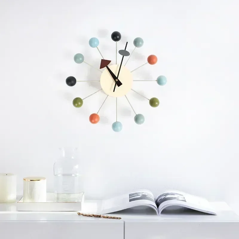 Wooden silent round ball clock, living room 3D clock, decorative accessories with soul movement