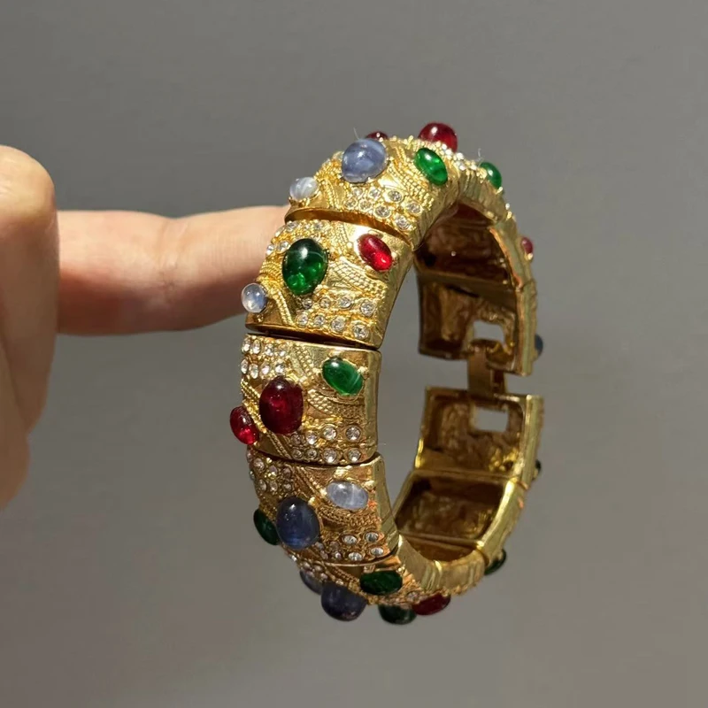 

Vintage 18k Gold Plated Bracelets Colorful Blue And Green Natural Stone Women Rhinestone Luxury Dubai Jewelry Brands Designer