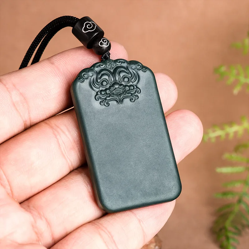 Hotan Jade Black Pendant Beast Head Wushi Brand Men Women's Designer Amulets Fashion Luxury Stone Jewelry Talismans Necklaces