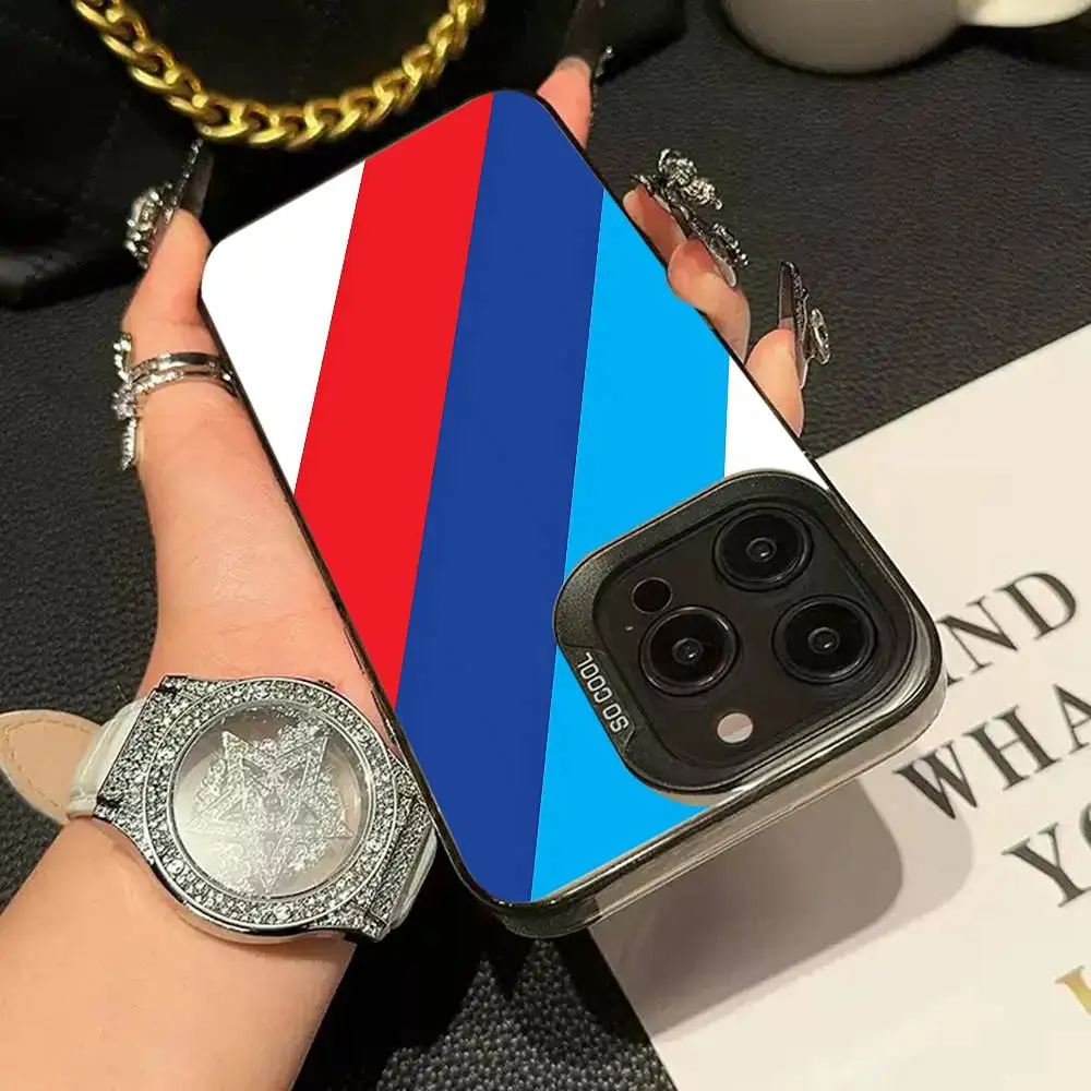 حافظة هاتف أنيقة بحروف M مخططة باللونين الأحمر والأزرق لهاتف آيفون 17 16 15 14 13 12 11 Pro Max Plus غطاء خلفي فضي مقاوم للصدمات #3