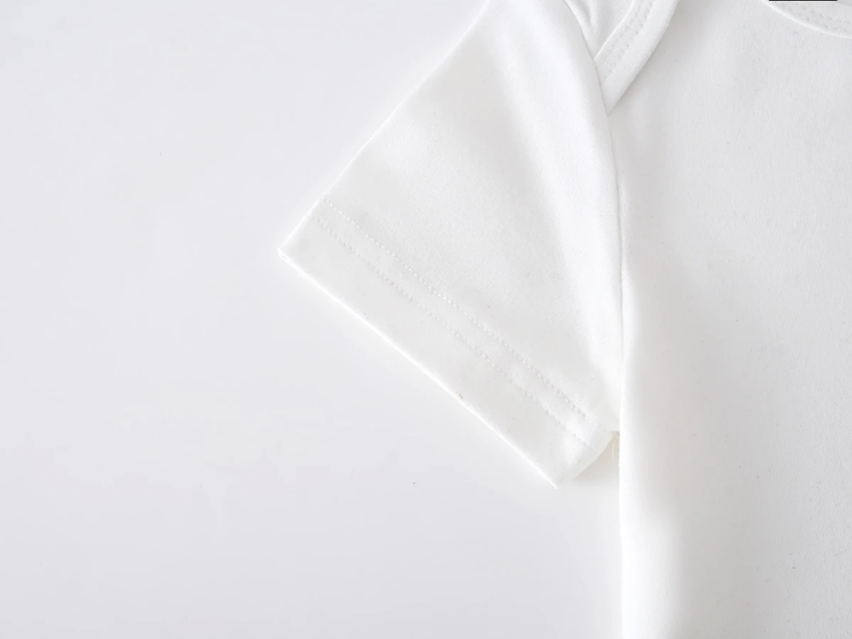 بدلة قفز للأطفال من Somenie بدلة للأولاد والبنات مطرزة بشكل لطيف على شكل دب وأكمام قصيرة بدلة زحف مثلثة + بنطلون + قبعة 3 P