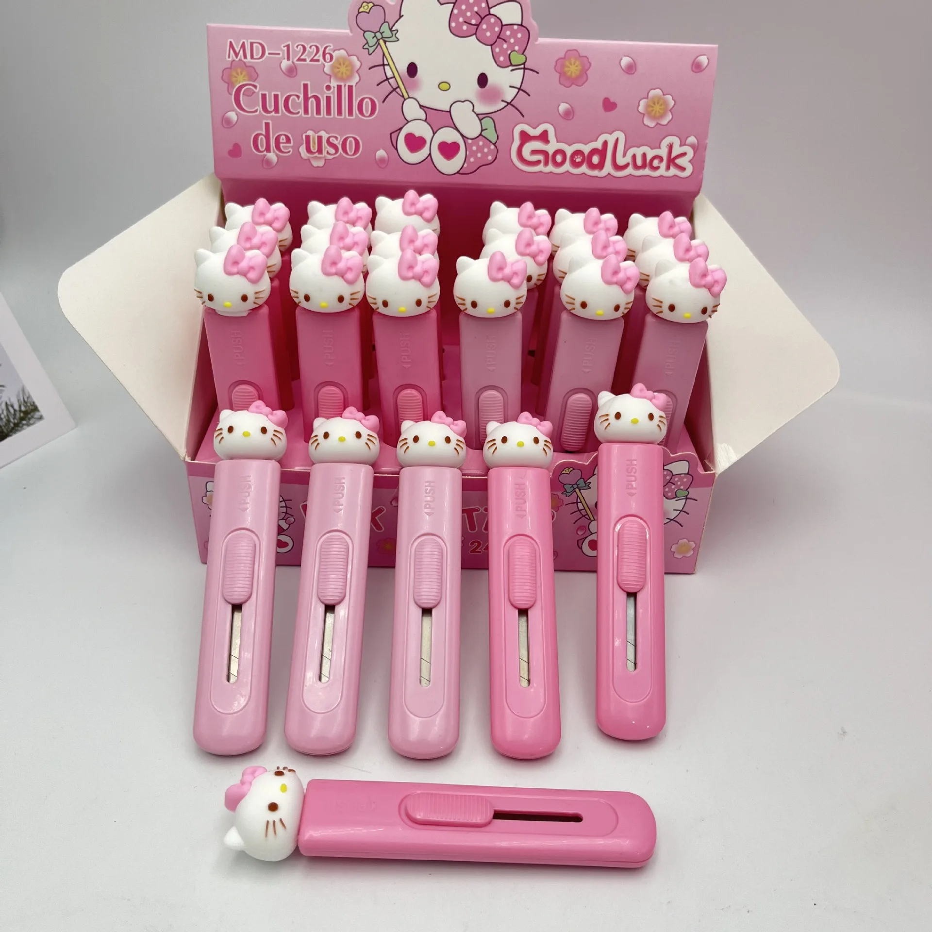 Kawaii Sanrio Utility Knife Anime Kuromi Cinnamoroll Mymelody Cartoon Student Art Cutting Express Box Cutter Tool Toys Gifts