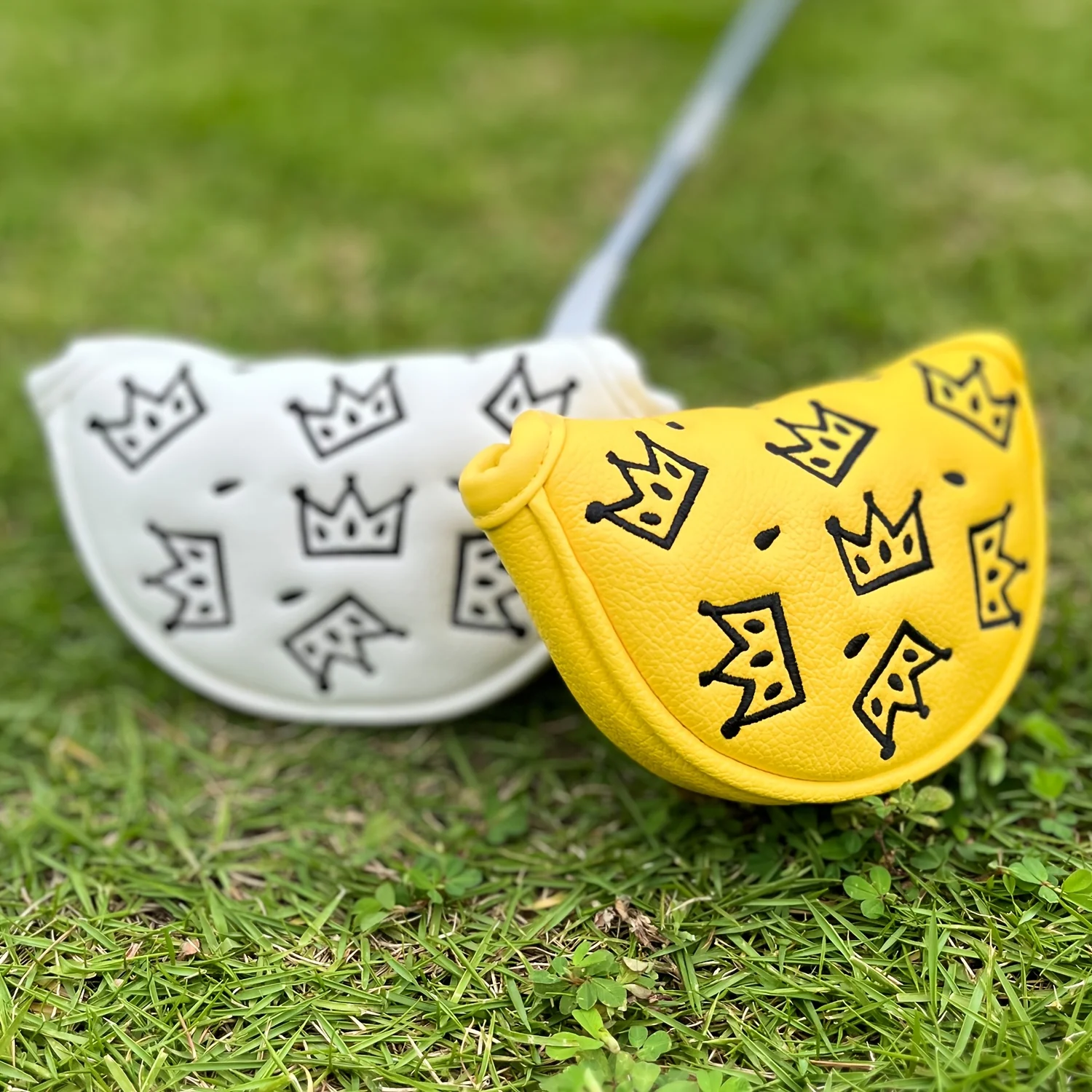 

1pc Cheese Crown Design Golf Putter Cover, Small Half-Mallet Semi-Circular Putter Head Cover, PU with Premium Embroidery,