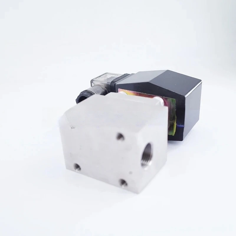 2 Way N.C High Pressure Solenoid Valve 200Bar Orifice 10mm G3/8 G1/2 AC220V SS304 Large Flow Control Valve