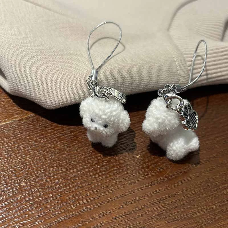 * * Hot Sale 1Pcs Flocked Resin Dog Puppy Keychain 3D Little Plush Animal Pendant Backpack Car Keyrings Charms Hangs