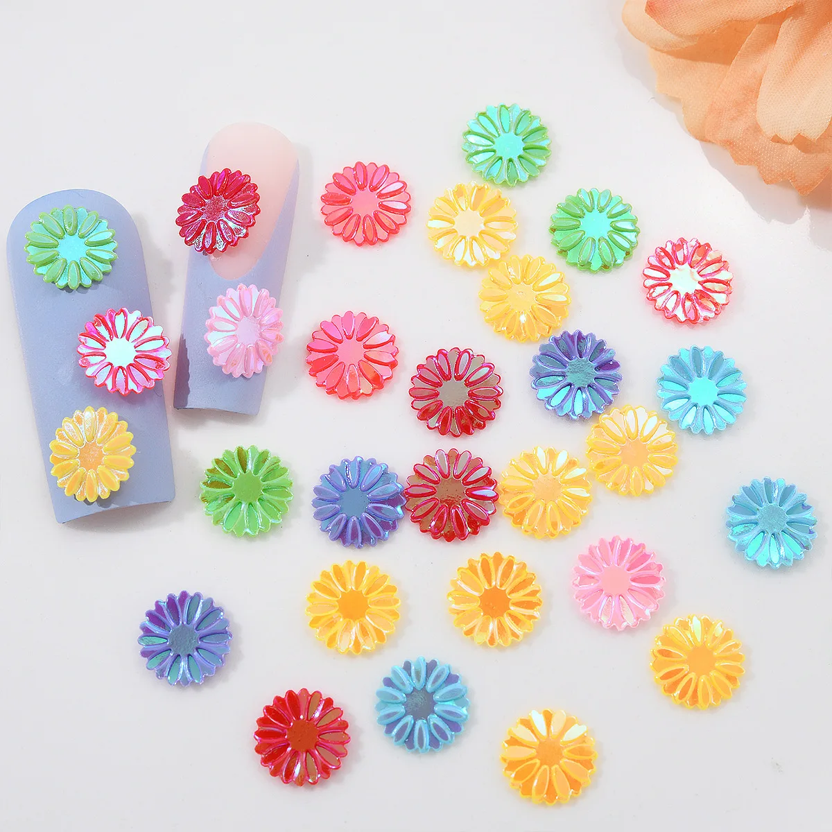 

50pcs Daisy Sequins Color Sunflower Nail Art Epoxy Mobile Phone Case Hairpin Nail Diy Decorations Accessories Sequins