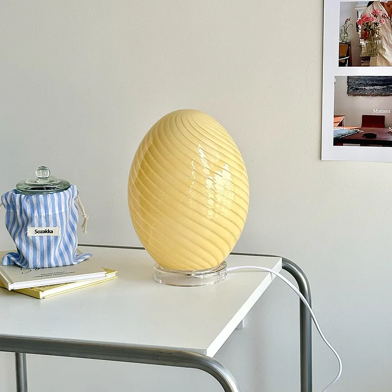 

Moden Minimalist Egg Shape Stripe Glass LED Table Lamps Creative Living Room Bedroom Study Restaurant Kitchen Nordic Desk Lights