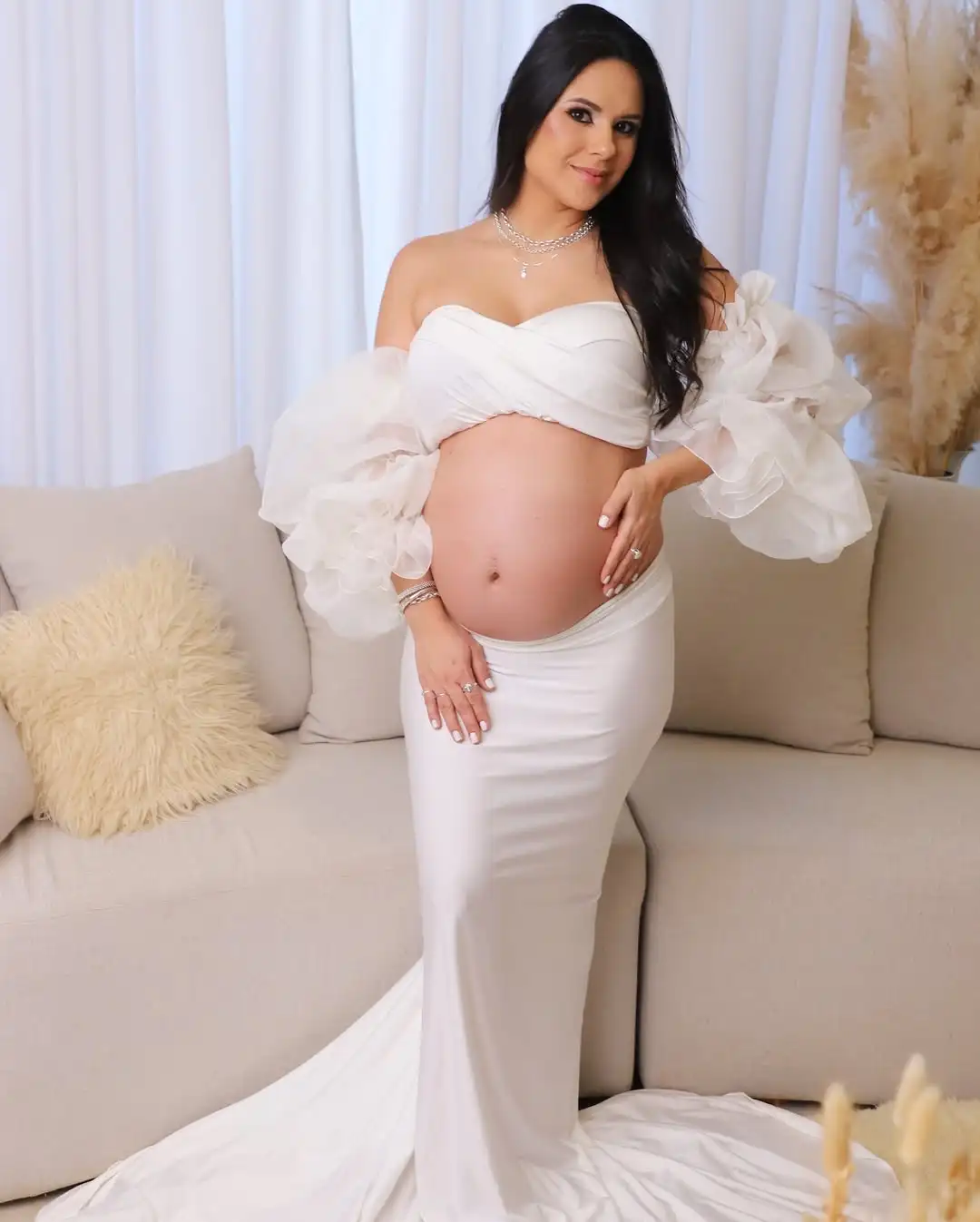 Jupe de maternité en satin blanc et haut court avec grandes manches à volants pour femmes enceintes, ensembles de 2 pièces confortables pour femmes enceintes