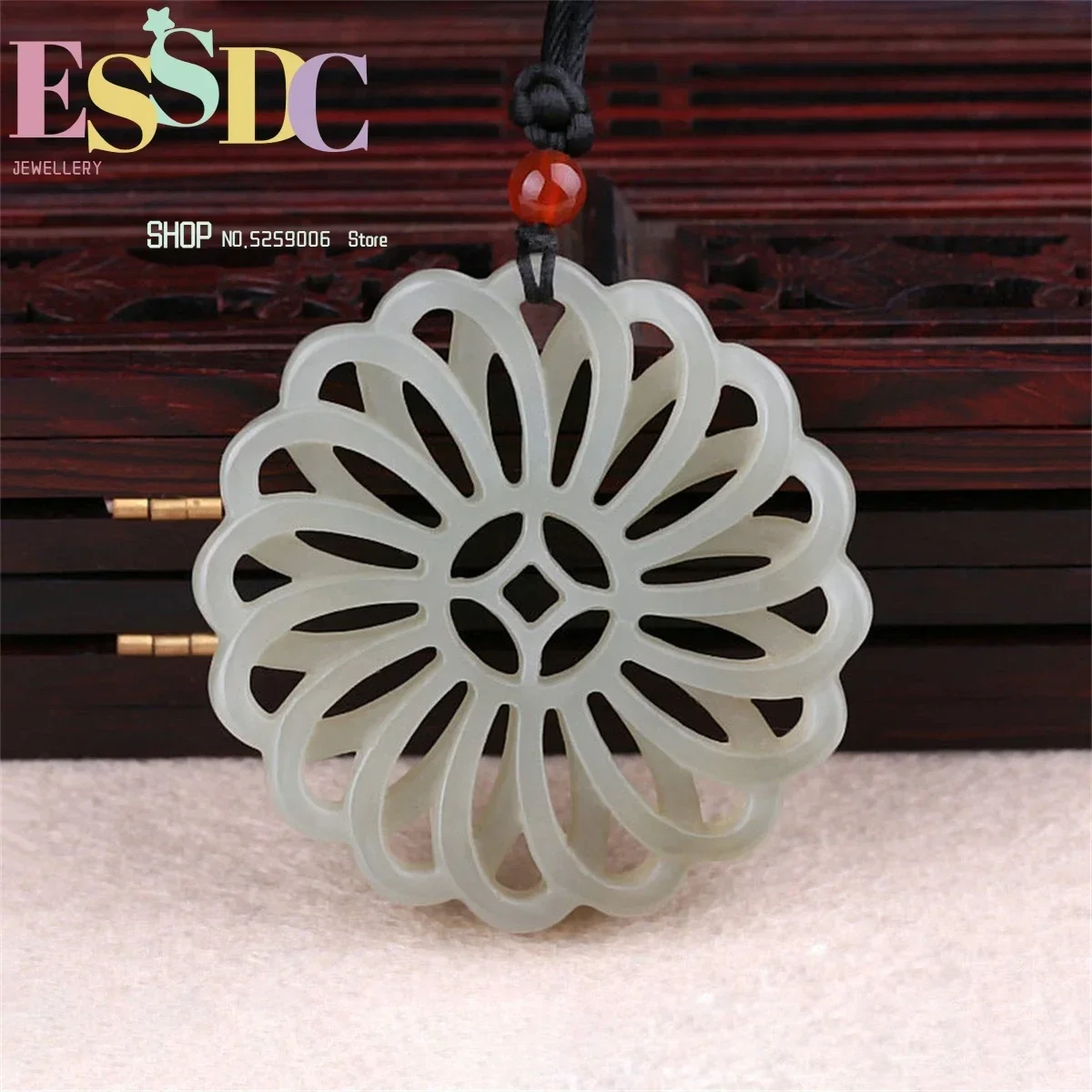 Dropship New Natural Hetian Jadeite Hand-carved Transfer Luck Flower Hollow-out Pendant Fashion Women's Sweaters Chain Necklace