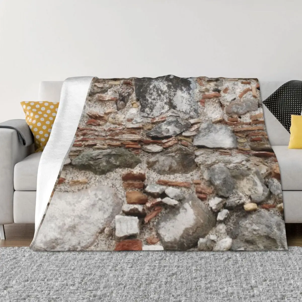 

Old roman wall Throw Blanket sofa bed Bed Luxury Designer Bed linens Blankets