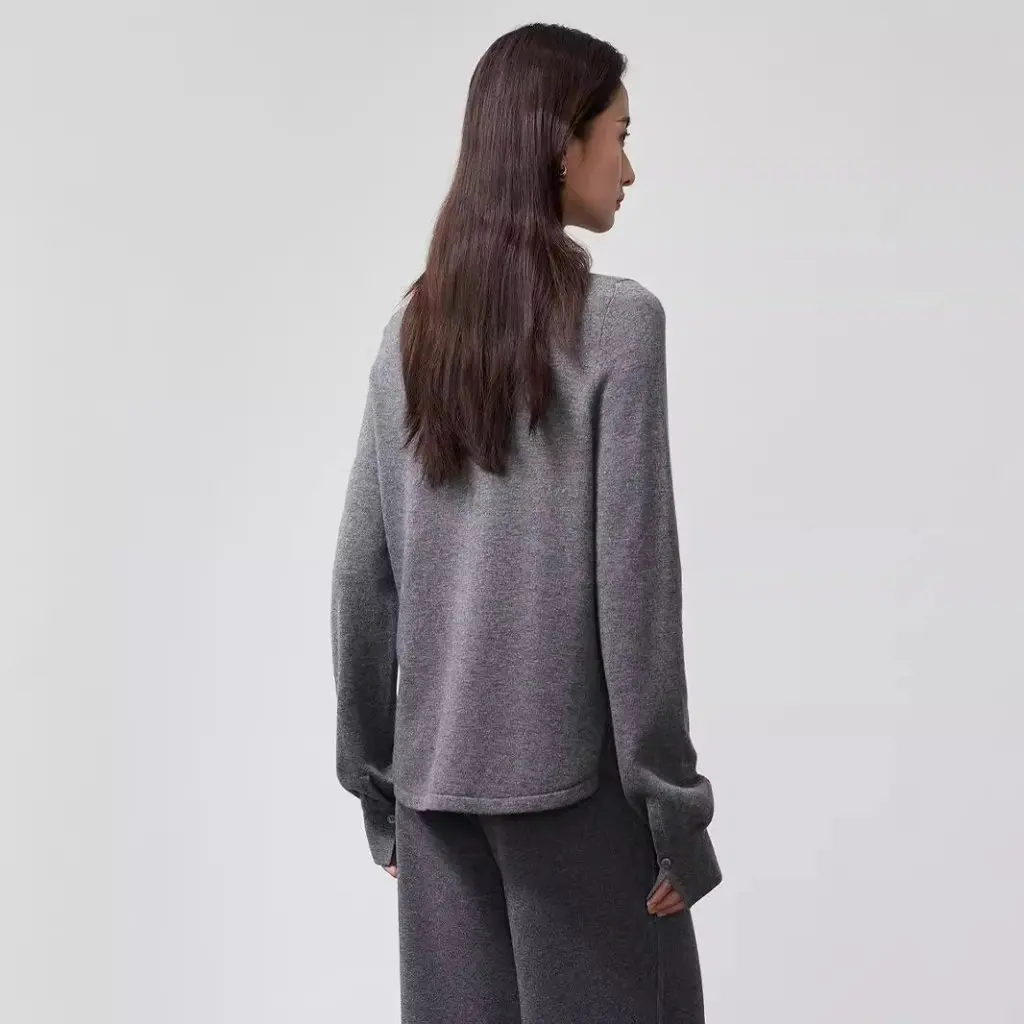 

Women's Solid Color Knitted Cardigan Lazy Style Base Sweater Mid-Length Loose Slimming Wool Top
