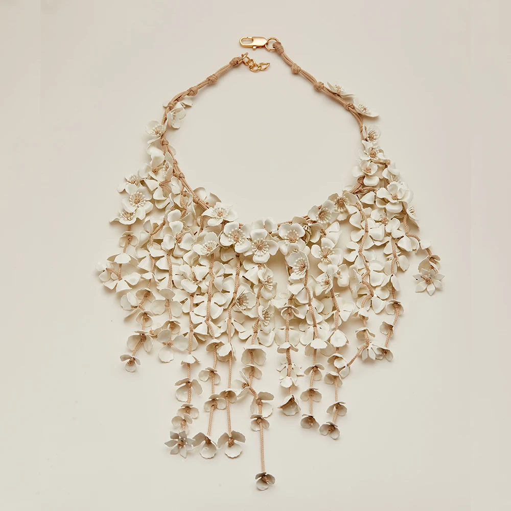 

New fashionable double-layer irregular lily of the valley pendant necklace American Baroque style party women's neck accessory