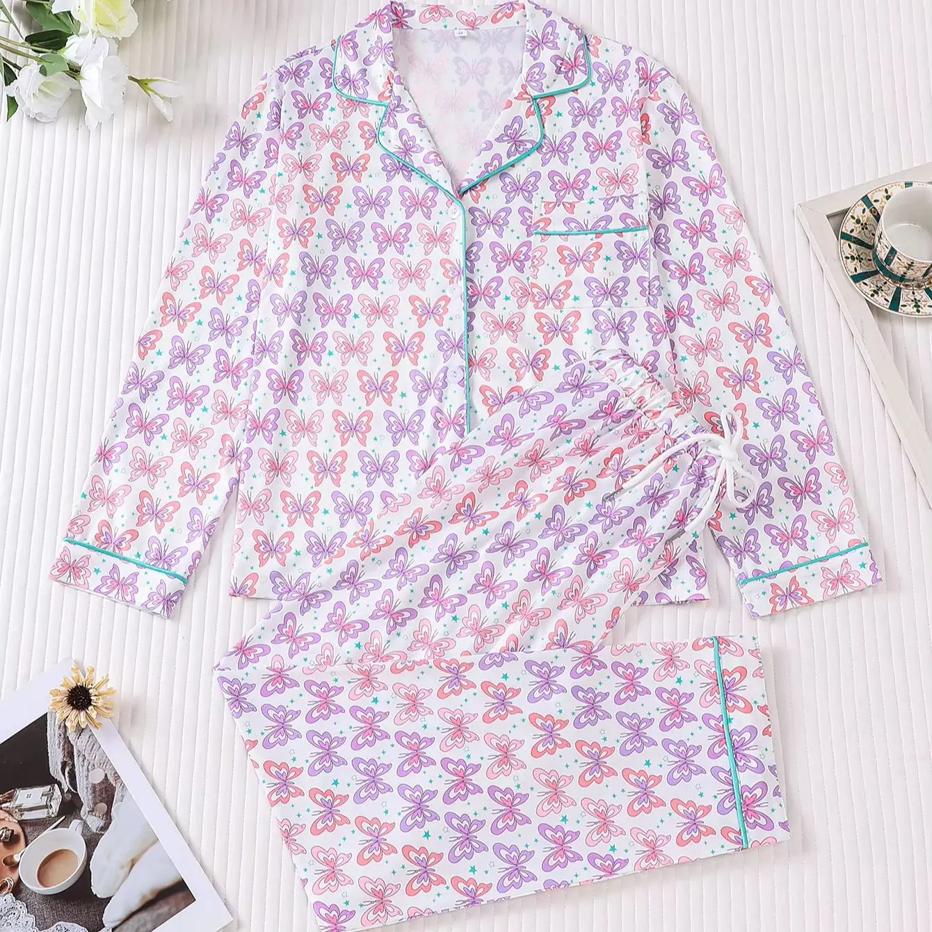 

Red and Purple Alternating Print Women's Pajama Set Long Sleeve Notch Collar Top & Pants Comfy Loungewear Two Piece Sleepwear