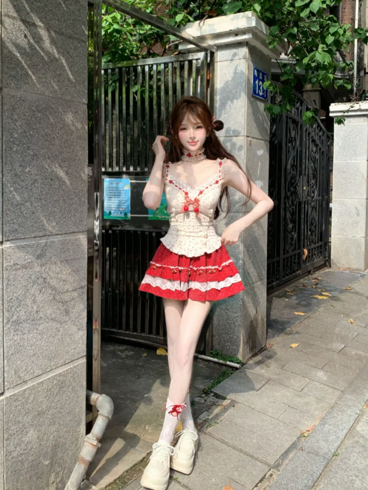 Sommer Süße Off Schulter Sling 2-teiliges Set frauen Cottagecore Dünne Spitze Weste Tops Design High-taille kirsche Kuchen Kurzen Rock