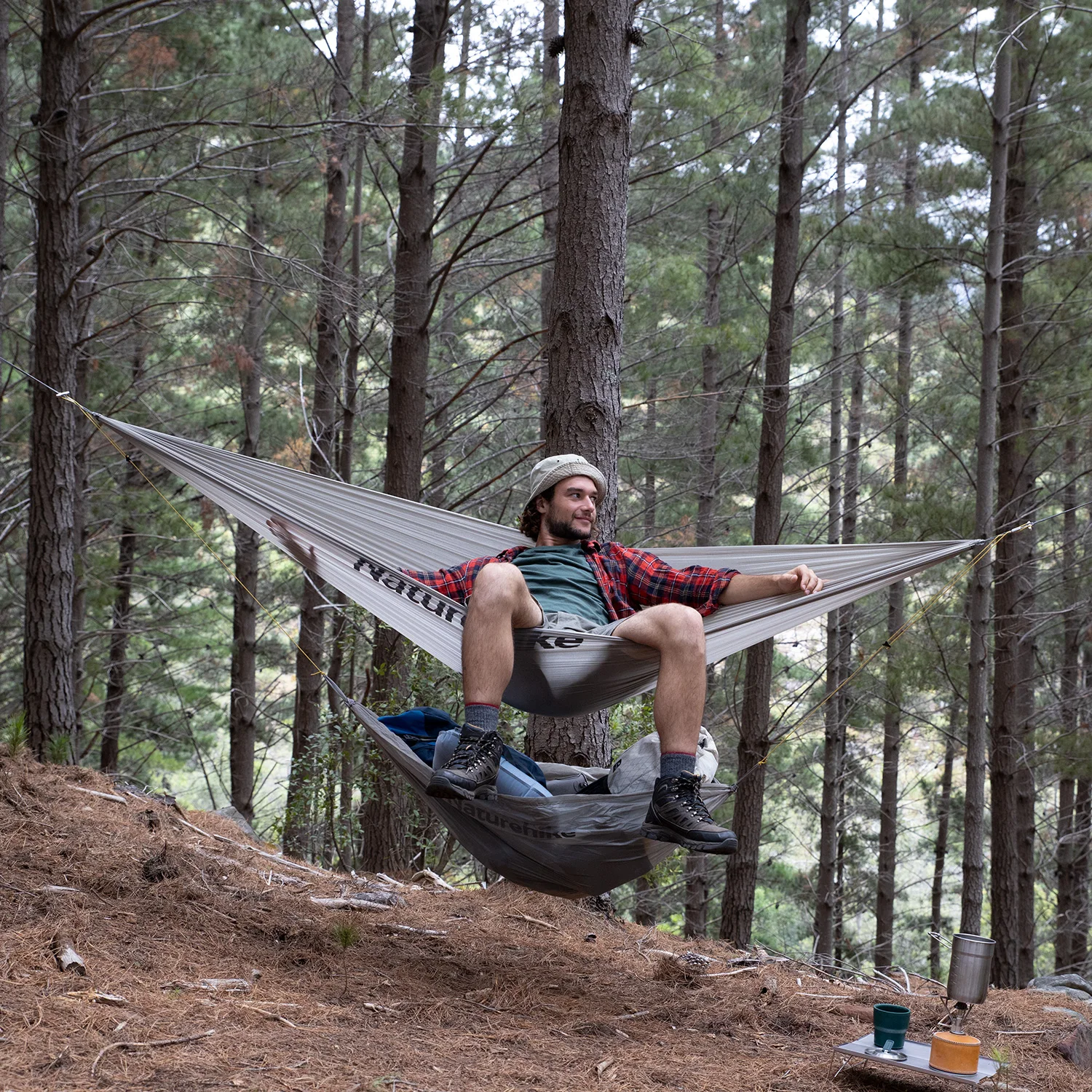 Imagem -04 - Naturehike-ultralight Camp Swing Hammock para Pessoa Rede Portátil Alta Resistência Nylon 30d Respirável Peso do Rolamento de 150kg 265g