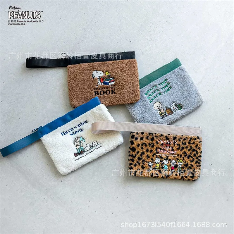 Miniso 日本の漫画かわいい新しいスヌーピー収納袋熱ポータブルファッション化粧バッグぬいぐるみ刺繍クラッチバッグ