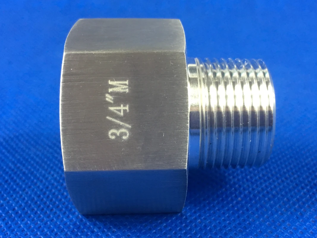 

Алюминиевый переходник с наружной резьбой 3/4” (DN20) NPT на внутреннюю резьбу 1” (DN25) NPT.