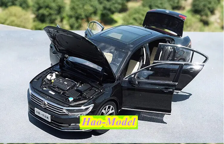 1/18 For FAW Volkswagen magotan 2017 Model Car Diecast Metal Boys Toys Kids Gifts Hobby Display Ornaments Collection Black