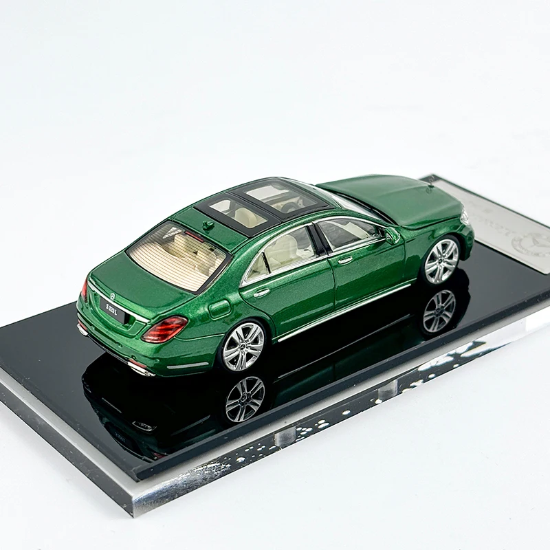 Diecast 1/64 Scale Mercedes Benz S320L W222 Supercar Model Alloy Benz S320L W222 Racing Car Model Collection Decoration