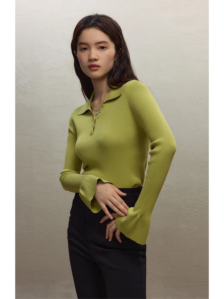 ZIQIAO Soft Sense Retro Style Polo Lapel Pullover Sweaters for Women Early Winter New Bell Sleeve Design Slim Sweater Female