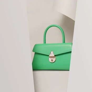 스페인 브랜드 가방 가격대 30,400원 ~ 309,600원 추천 BEST 8 9 9 7-product-image