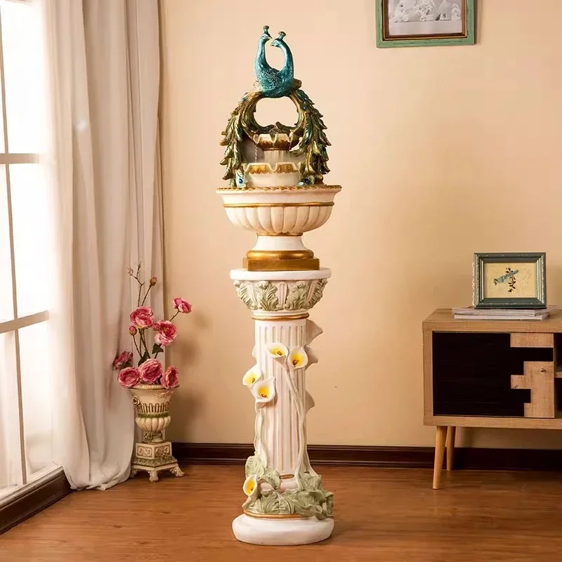 

A Living room ornament peacock light luxury living room floor decoration