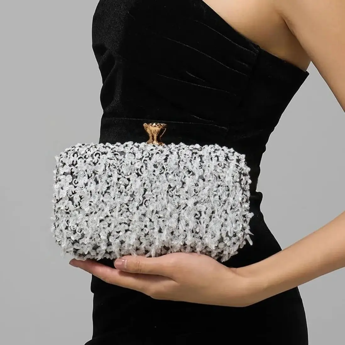 Sky Blue Color Tassel Evening Bags Embroidery  Clutch Bags Flap Fashion Crown Glitter Acrylic Beading Handbags With Shoulder view 3